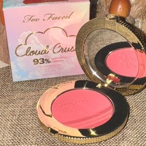 Too Faced Cloud Crush blush (watermelon rain)